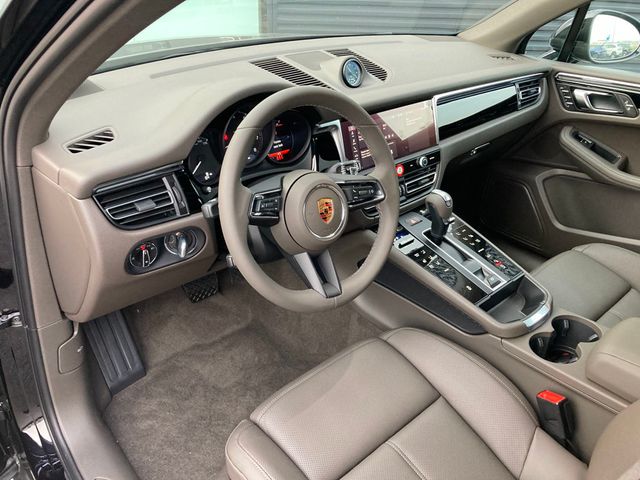 2026 Porsche Macan AWD - 22950023 - 3