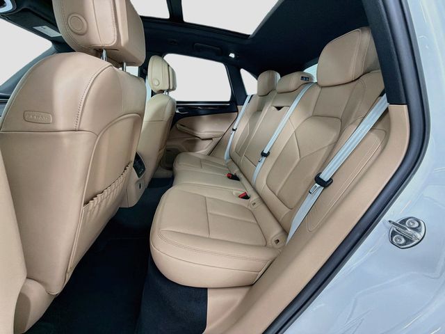 2026 Porsche Macan AWD - 23067568 - 21
