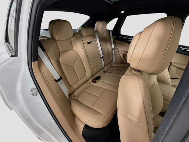 2026 Porsche Macan AWD - 23067568 - 26