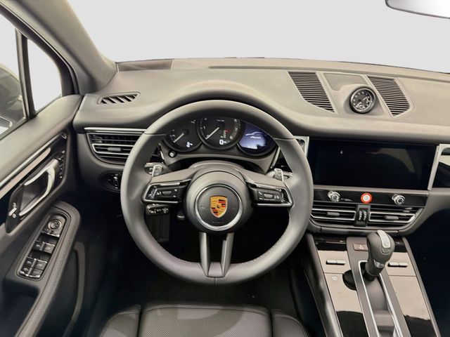 2026 Porsche Macan AWD - 23067573 - 22