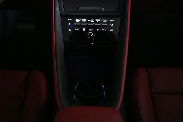 2026 Porsche Macan Electric 4 AWD - 23002826 - 18