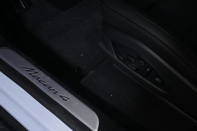 2026 Porsche Macan Electric 4 AWD - 23004160 - 20