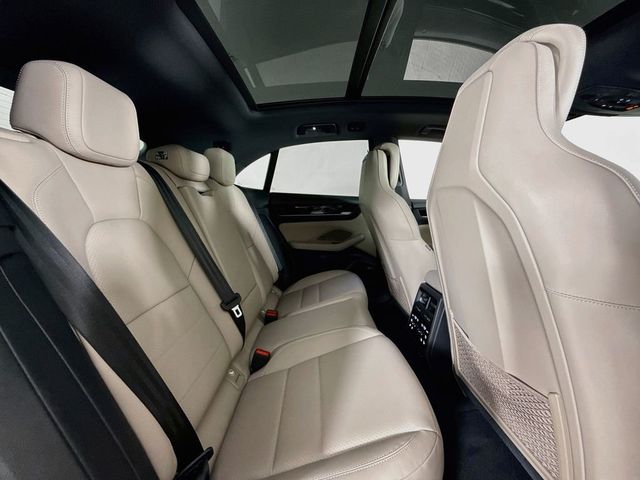 2026 Porsche Macan Electric 4S AWD - 23053157 - 17