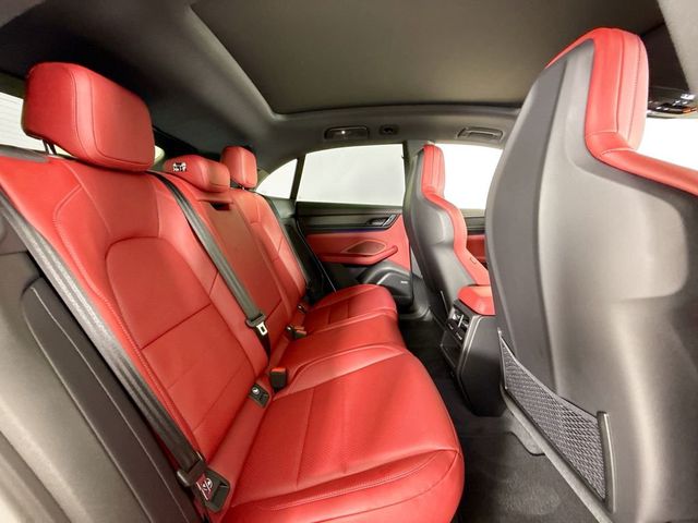 2026 Porsche Macan Electric GTS AWD - 23057998 - 17