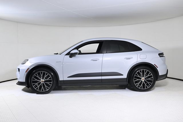 2026 Porsche Macan Electric RWD - 22989644 - 1