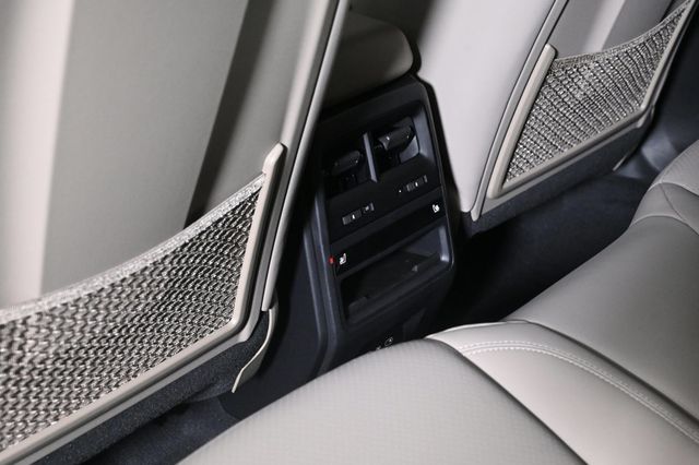 2026 Porsche Macan Electric RWD - 23002813 - 18