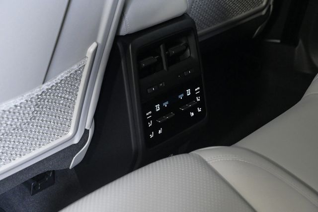 2026 Porsche Macan Electric RWD - 23002838 - 18