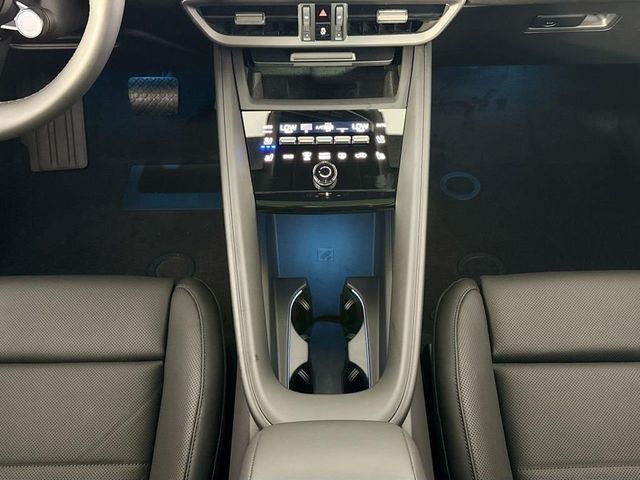 2026 Porsche Macan Electric RWD - 23050617 - 14