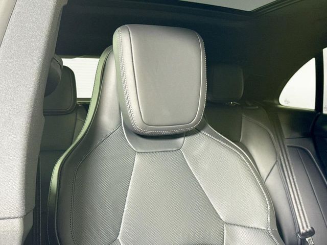 2026 Porsche Macan Electric RWD - 23050617 - 23