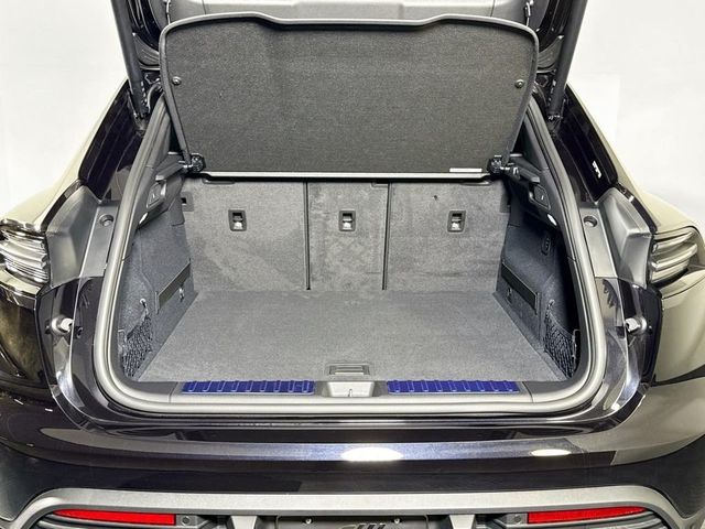 2026 Porsche Macan Electric RWD - 23050617 - 25