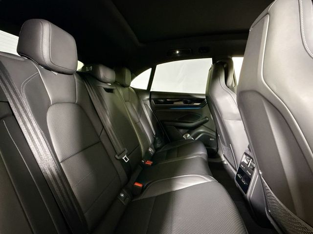 2026 Porsche Macan Electric RWD - 23050639 - 17