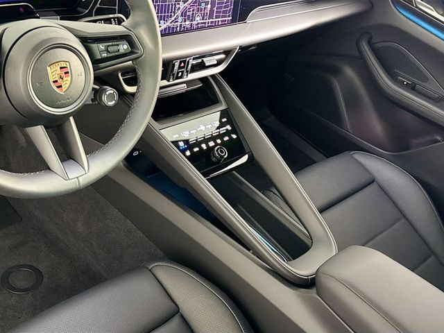 2026 Porsche Macan Electric RWD - 23050639 - 19