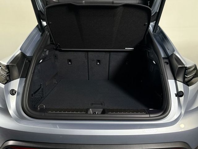 2026 Porsche Macan Electric RWD - 23050639 - 25