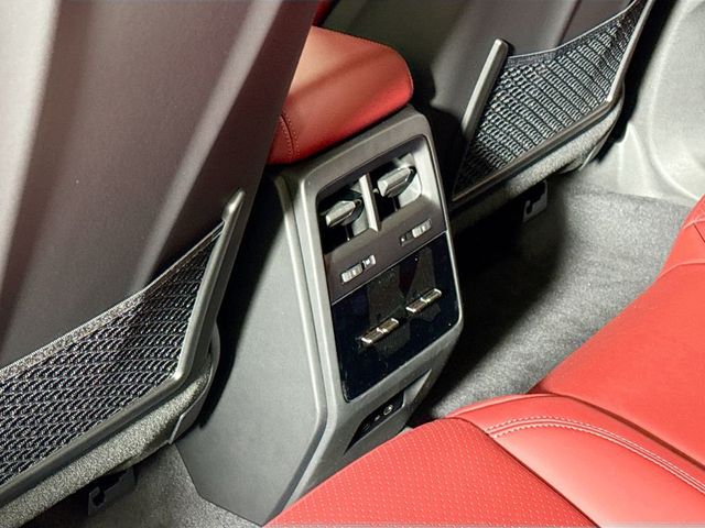 2026 Porsche Macan Electric RWD - 23057428 - 18