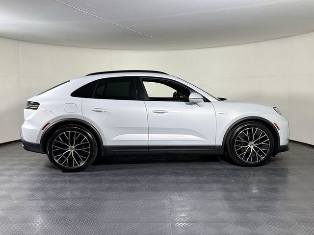 2026 Porsche Macan Electric RWD - 23057428 - 7