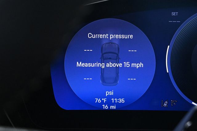 2026 Porsche Macan Electric Turbo AWD - 22990278 - 14