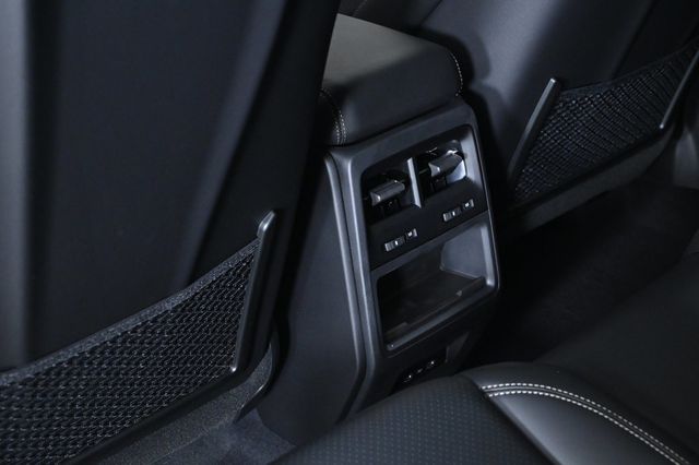 2026 Porsche Macan Electric Turbo AWD - 22990278 - 20