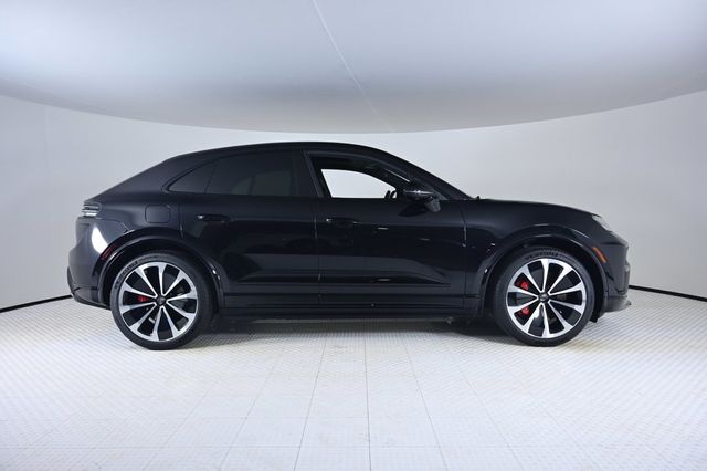 2026 Porsche Macan Electric Turbo AWD - 22990278 - 7