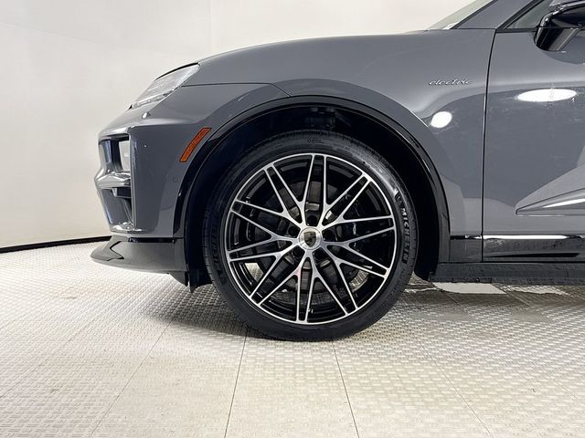 2026 Porsche Macan Electric Turbo AWD - 23058001 - 25