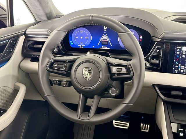 2026 Porsche Macan Electric Turbo AWD - 23058028 - 11