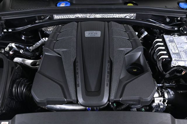 2026 Porsche Macan GTS AWD - 22944993 - 27