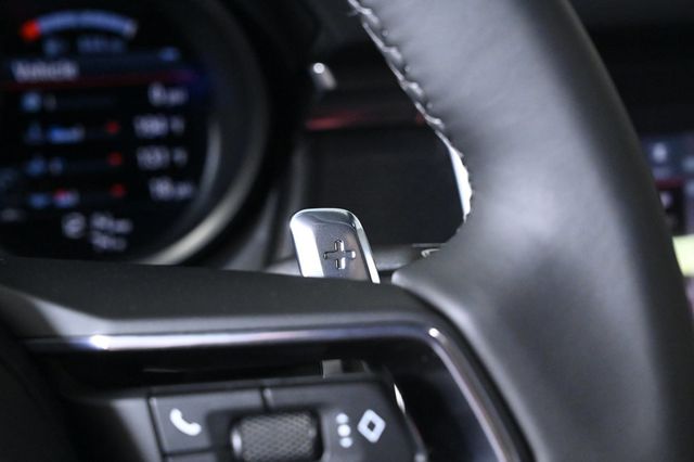 2026 Porsche Macan GTS AWD - 23002825 - 16