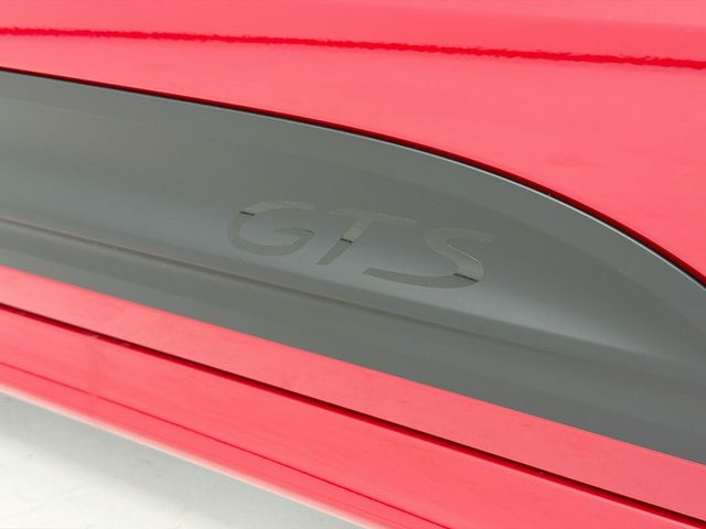 2026 Porsche Macan GTS AWD - 23067577 - 11