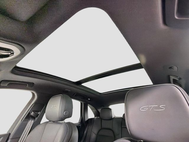 2026 Porsche Macan GTS AWD - 23067577 - 22