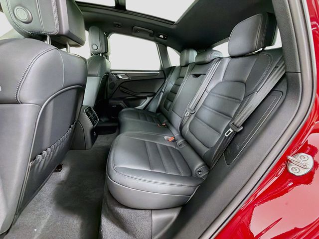 2026 Porsche Macan GTS AWD - 23067577 - 24