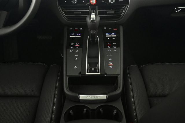 2026 Porsche Macan S AWD - 22955891 - 15
