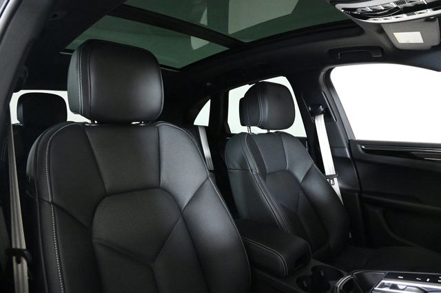 2026 Porsche Macan S AWD - 22969546 - 16