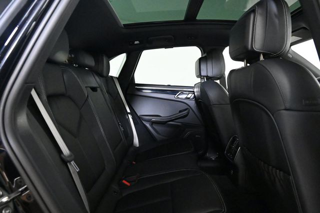 2026 Porsche Macan S AWD - 22969546 - 17