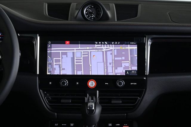 2026 Porsche Macan S AWD - 22983350 - 13
