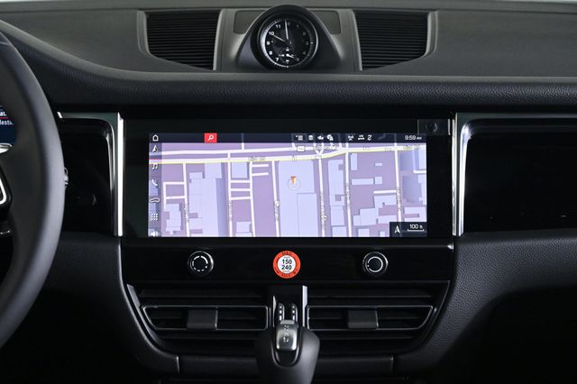 2026 Porsche Macan S AWD - 22987560 - 13