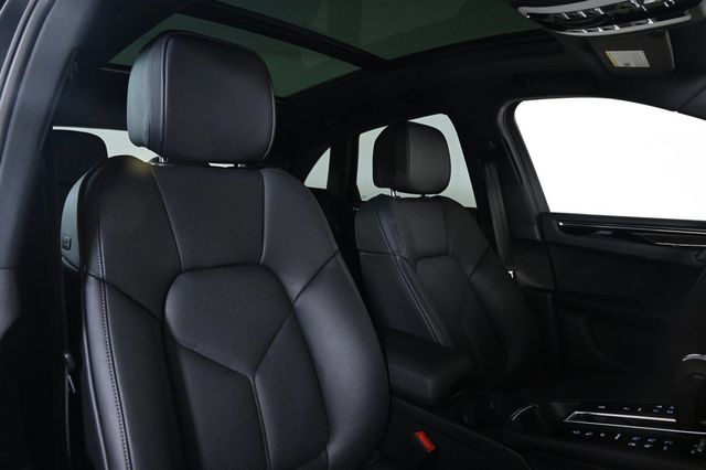 2026 Porsche Macan S AWD - 22987560 - 16