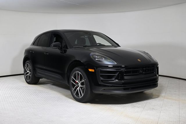 2026 Porsche Macan S AWD - 22987560 - 8