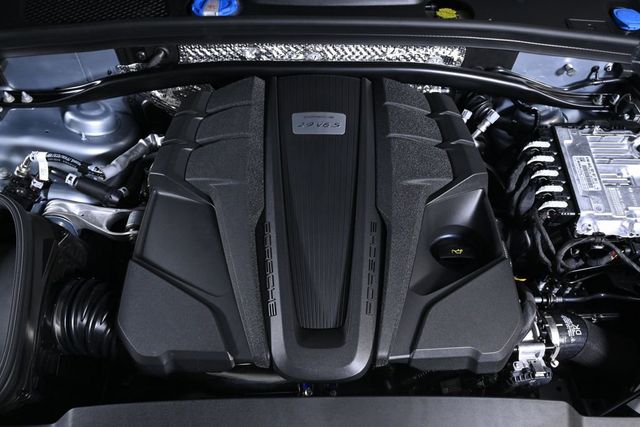 2026 Porsche Macan S AWD - 23024132 - 25