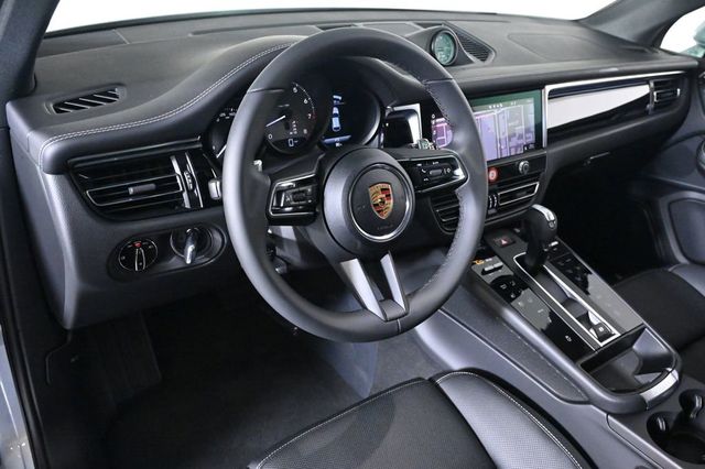 2026 Porsche Macan S AWD - 23024132 - 3