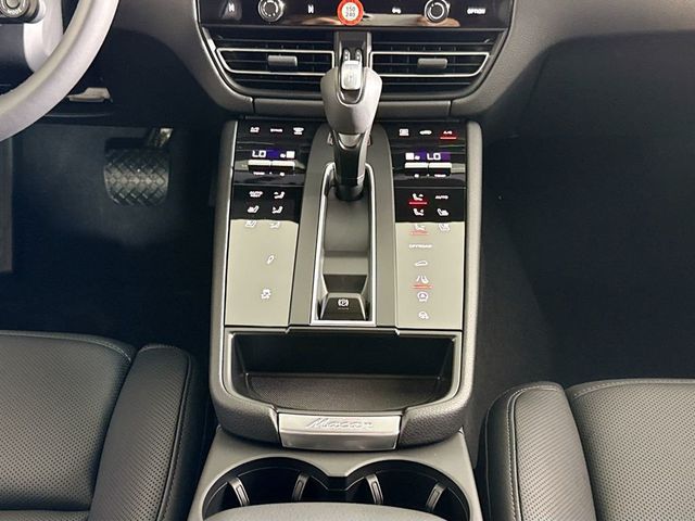 2026 Porsche Macan S AWD - 23027579 - 14