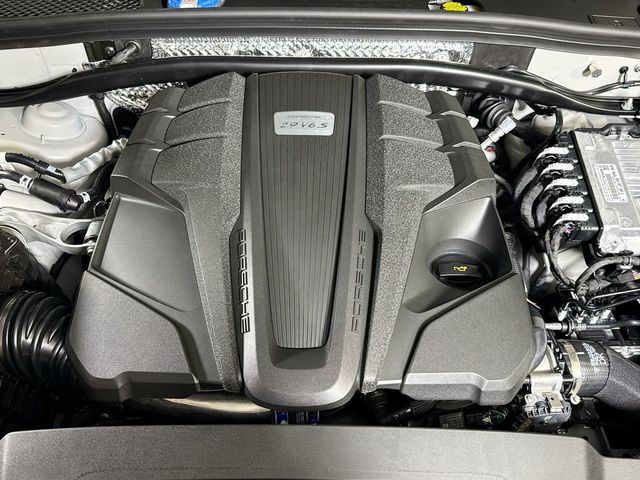 2026 Porsche Macan S AWD - 23027579 - 26