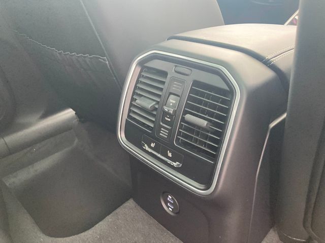 2026 Porsche Macan S AWD - 22931645 - 17