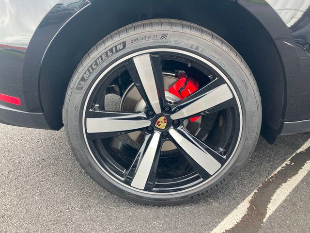 2026 Porsche Macan S AWD - 22931645 - 24
