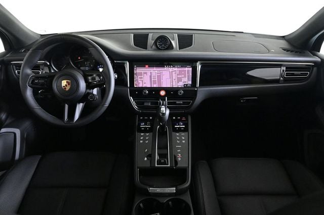 2026 Porsche Macan T AWD - 22944997 - 10