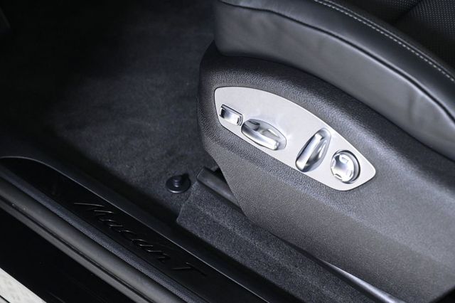 2026 Porsche Macan T AWD - 22944997 - 24