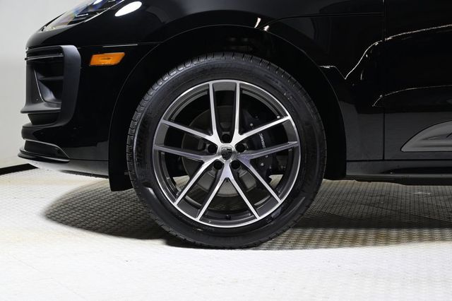 2026 Porsche Macan T AWD - 22944997 - 27