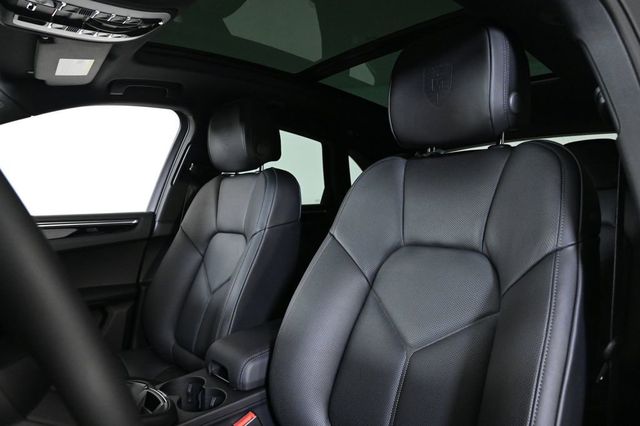 2026 Porsche Macan T AWD - 22944997 - 4
