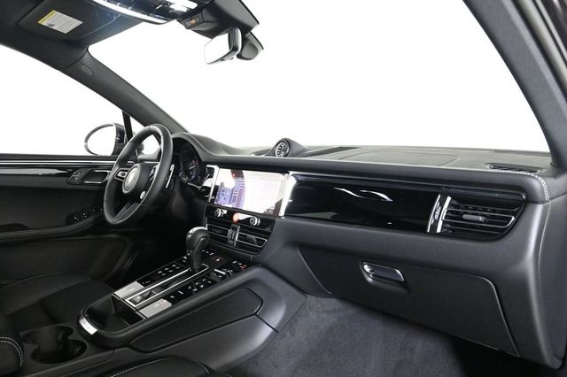 2026 Porsche Macan T AWD - 22944998 - 15