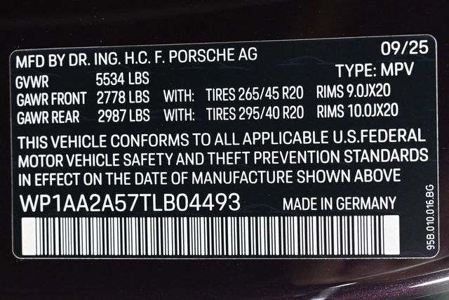 2026 Porsche Macan T AWD - 22944998 - 28