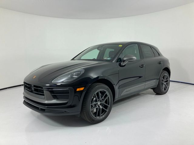 2026 Porsche Macan T AWD - 22952648 - 0