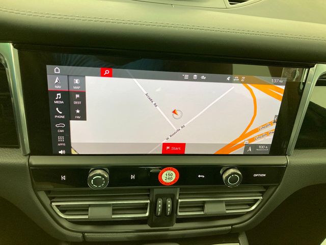 2026 Porsche Macan T AWD - 22952648 - 10